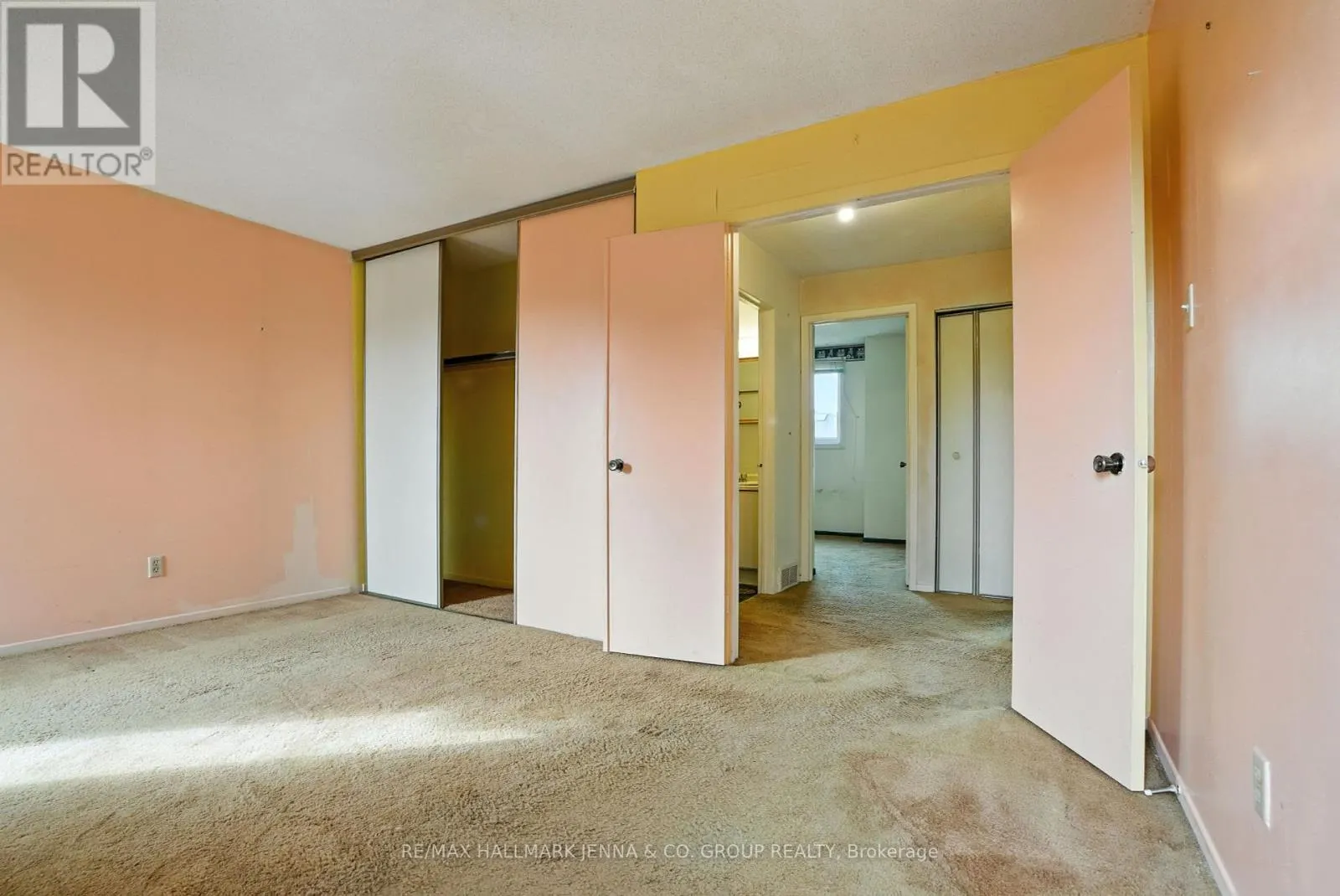 1115 ST EMMANUEL TERRACE