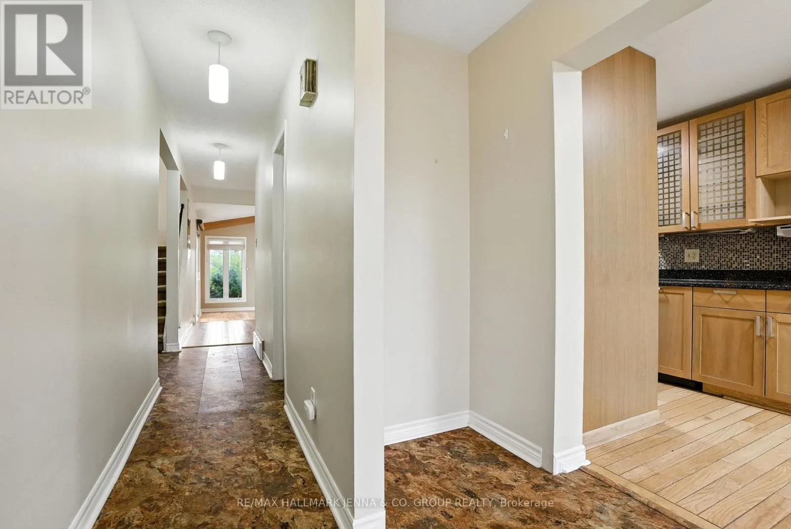 1115 ST EMMANUEL TERRACE