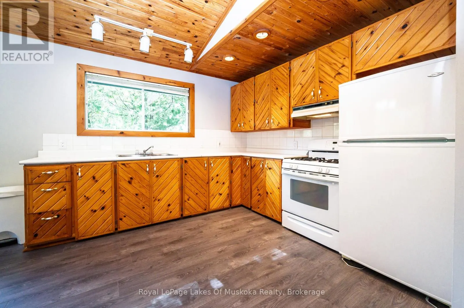 779 OLD MUSKOKA ROAD