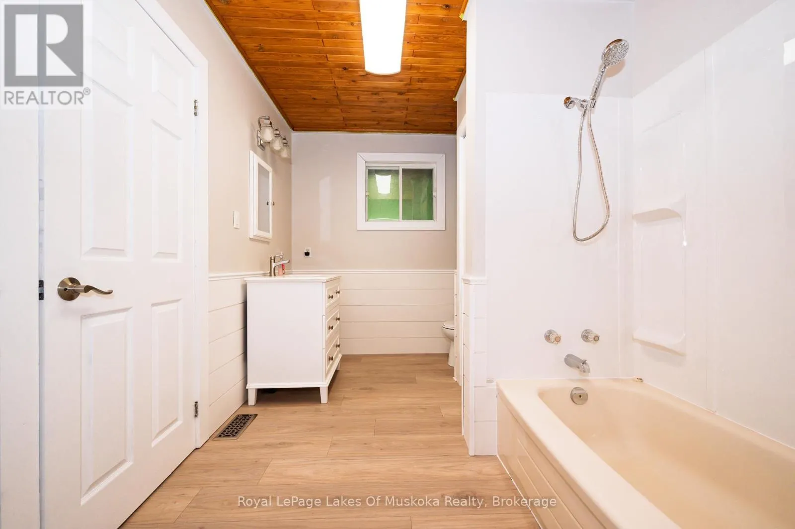 779 OLD MUSKOKA ROAD