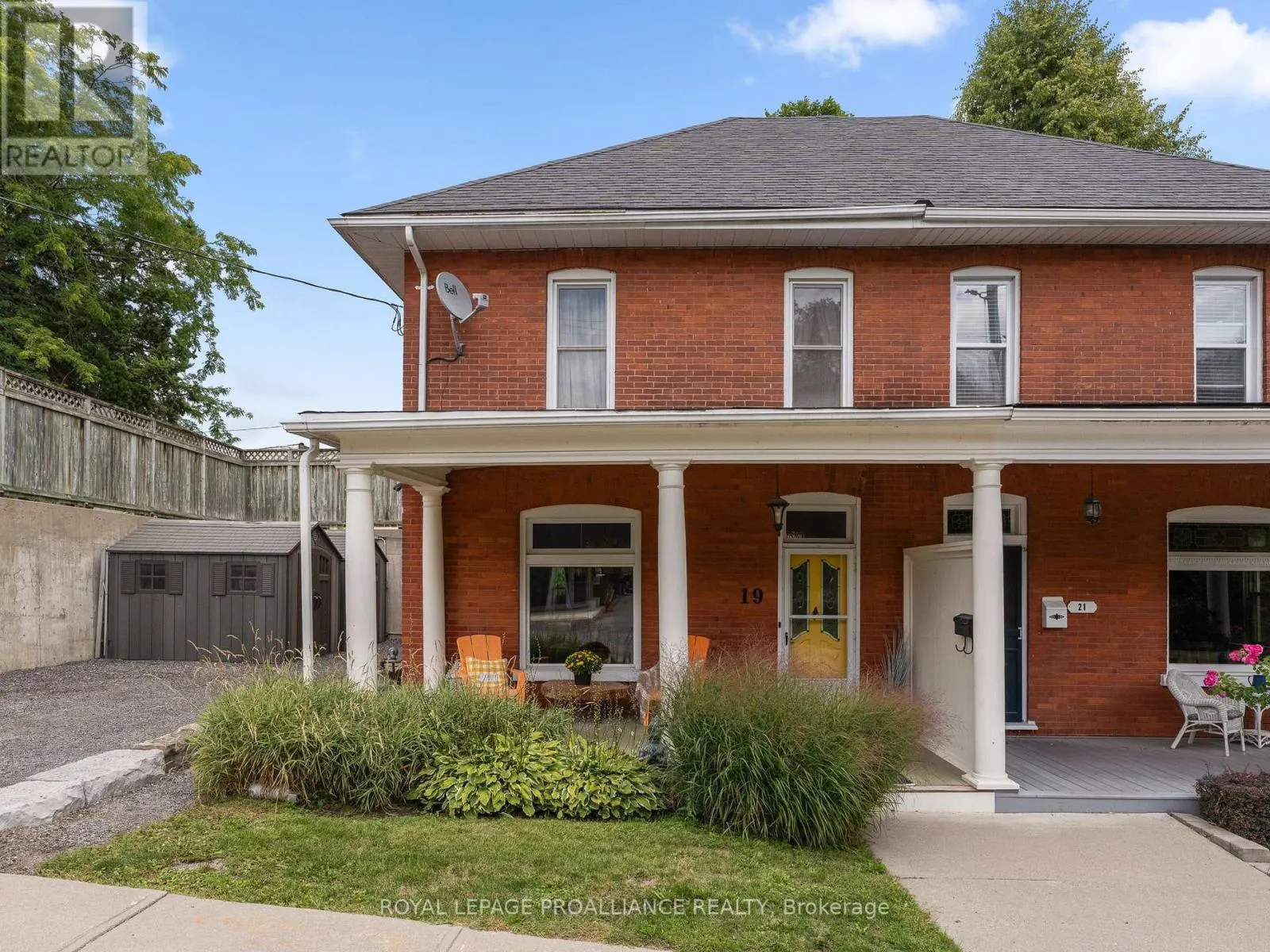 19 PINE STREET S