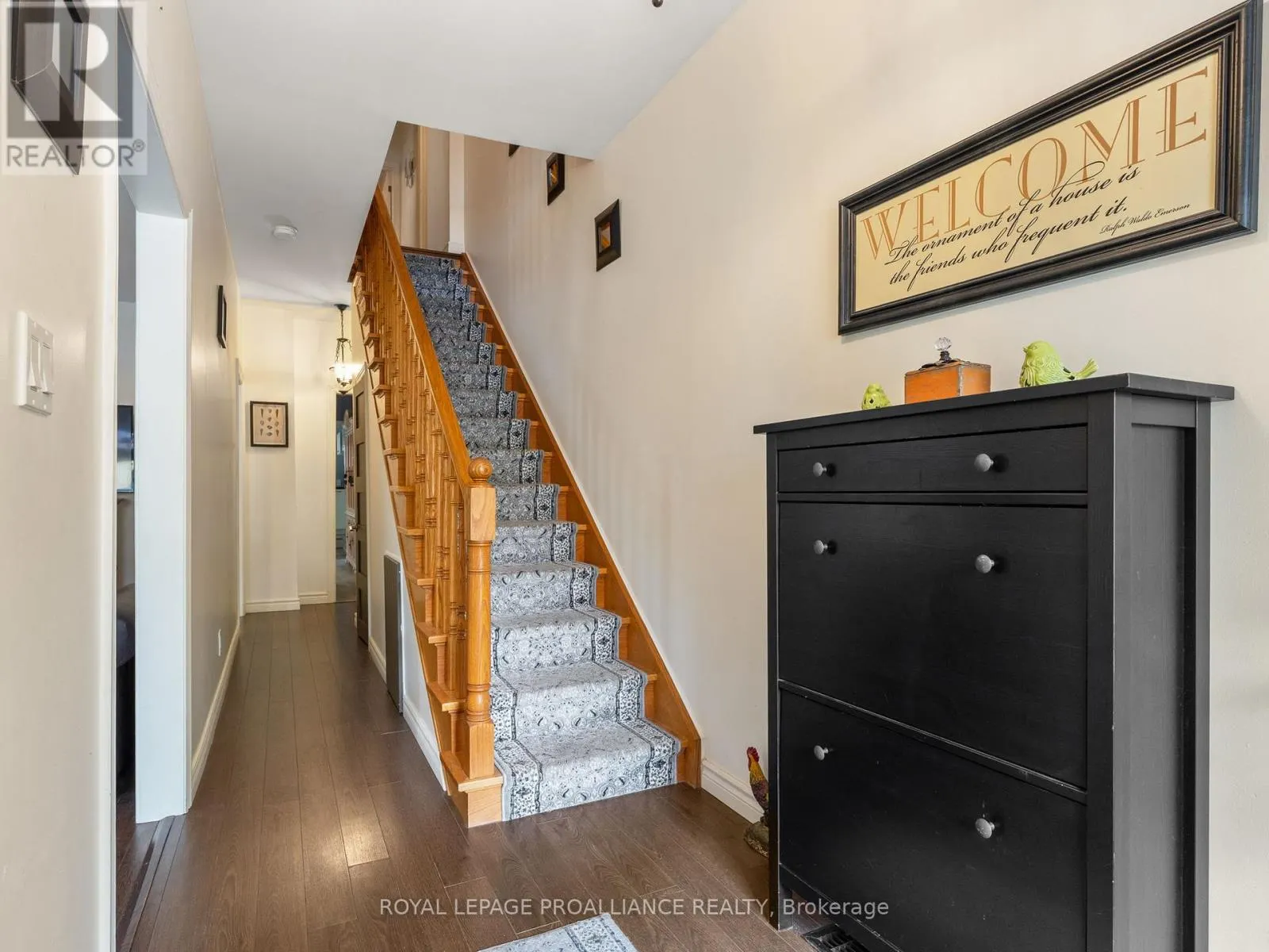 19 PINE STREET S