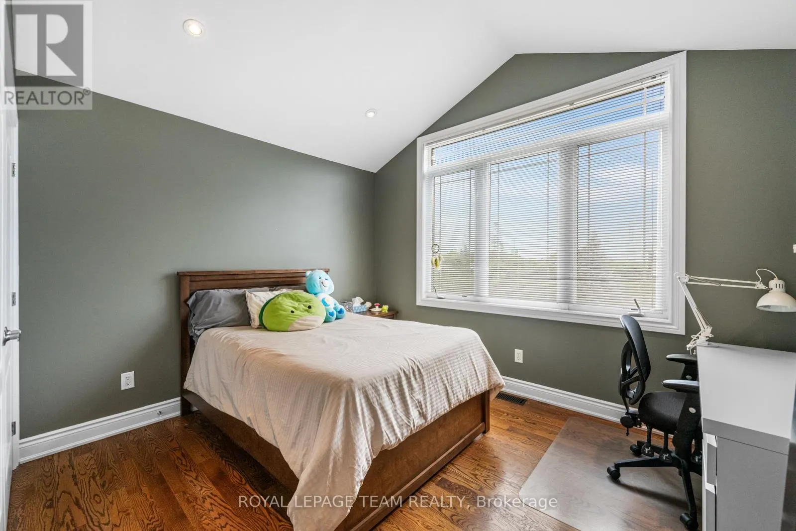 49 SAVUTO WAY
