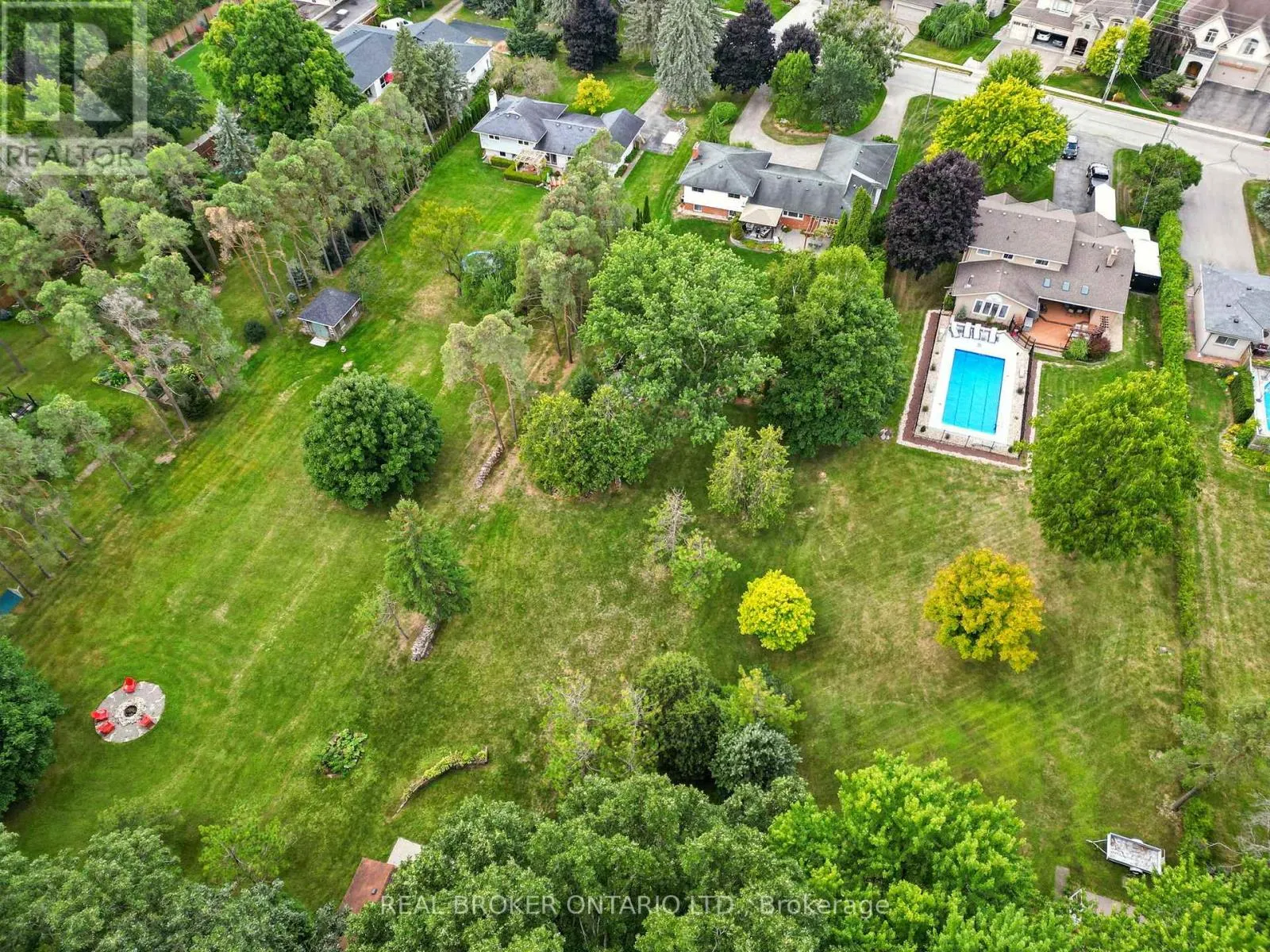 111 GOLF COURSE ROAD