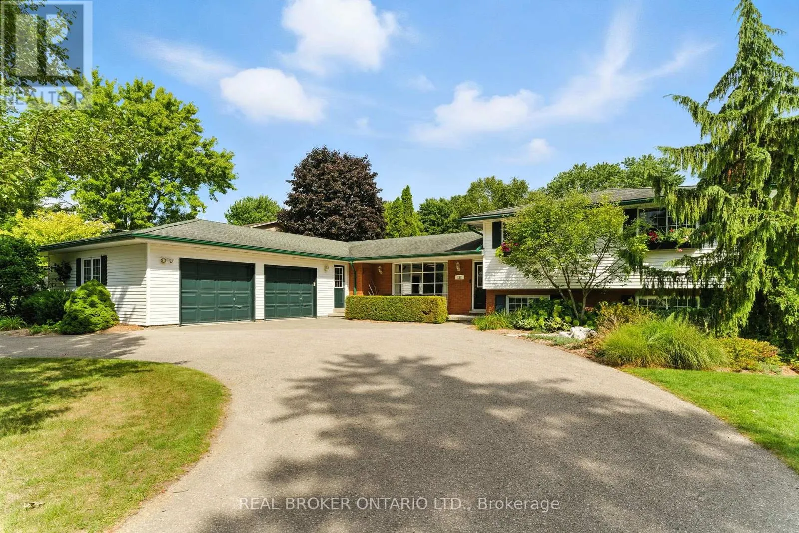 111 GOLF COURSE ROAD