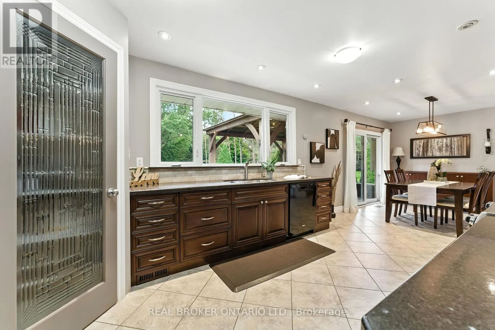 111 GOLF COURSE ROAD