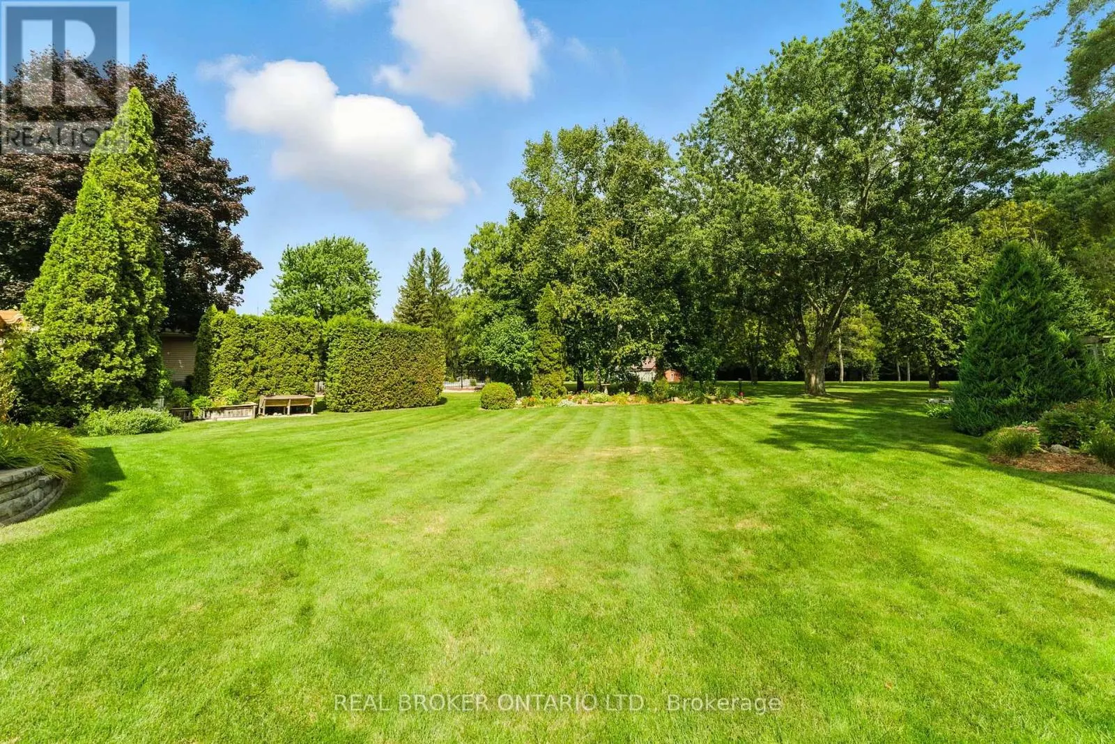 111 GOLF COURSE ROAD