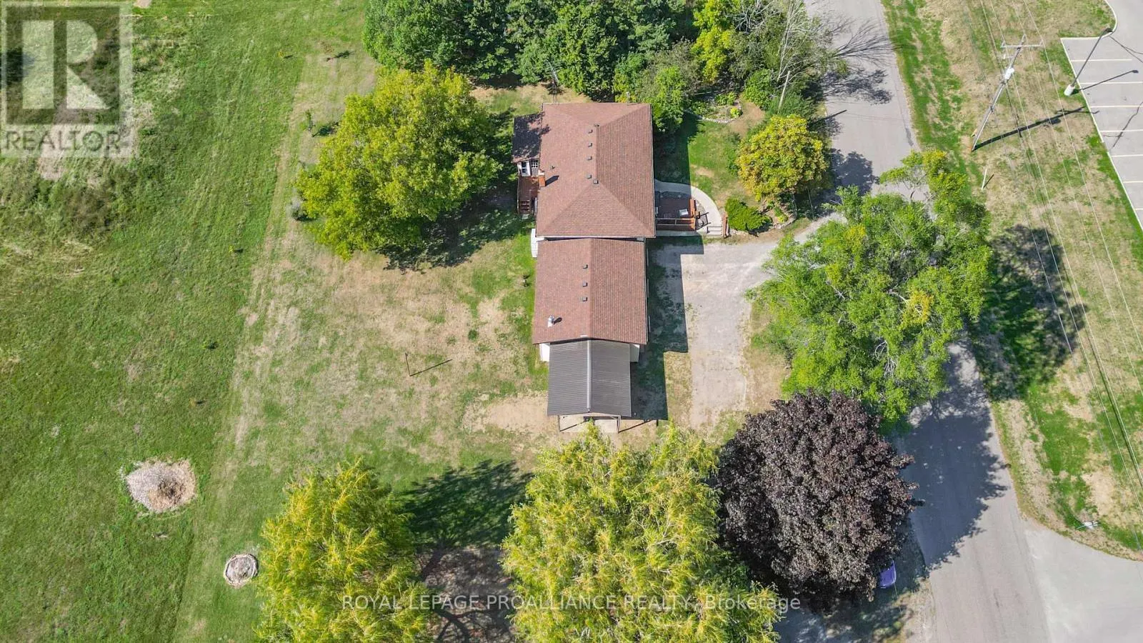 122 LISGAR STREET