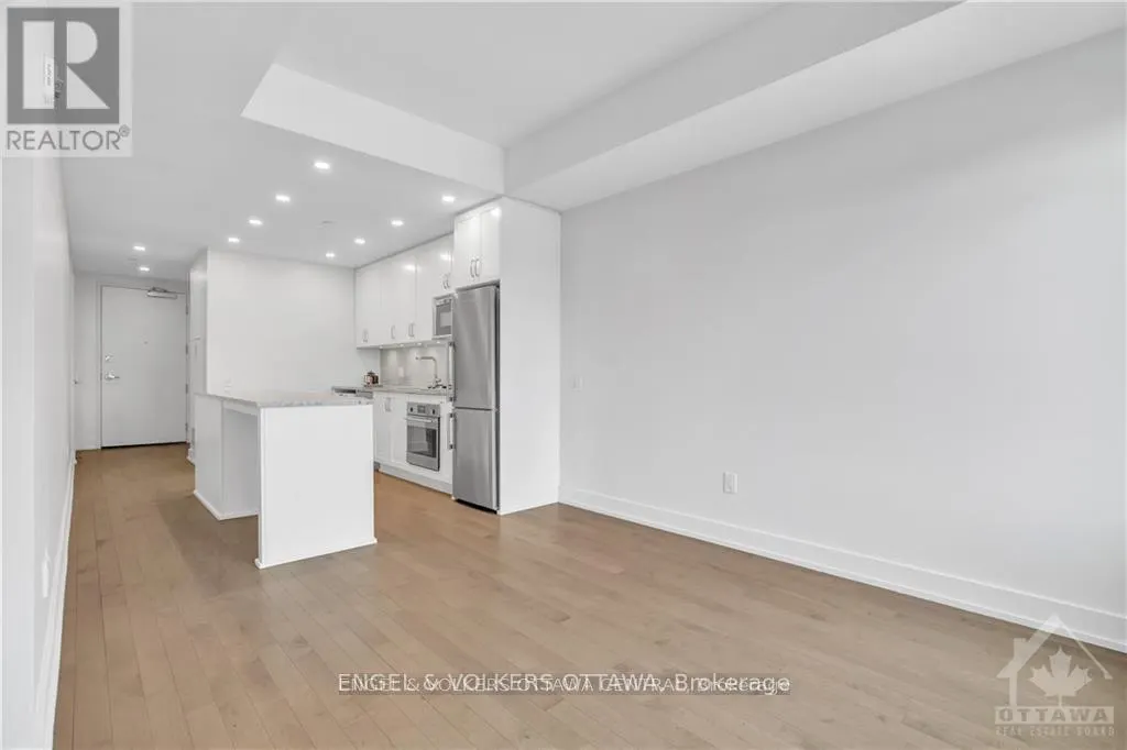 303 - 60 SPRINGHURST AVENUE