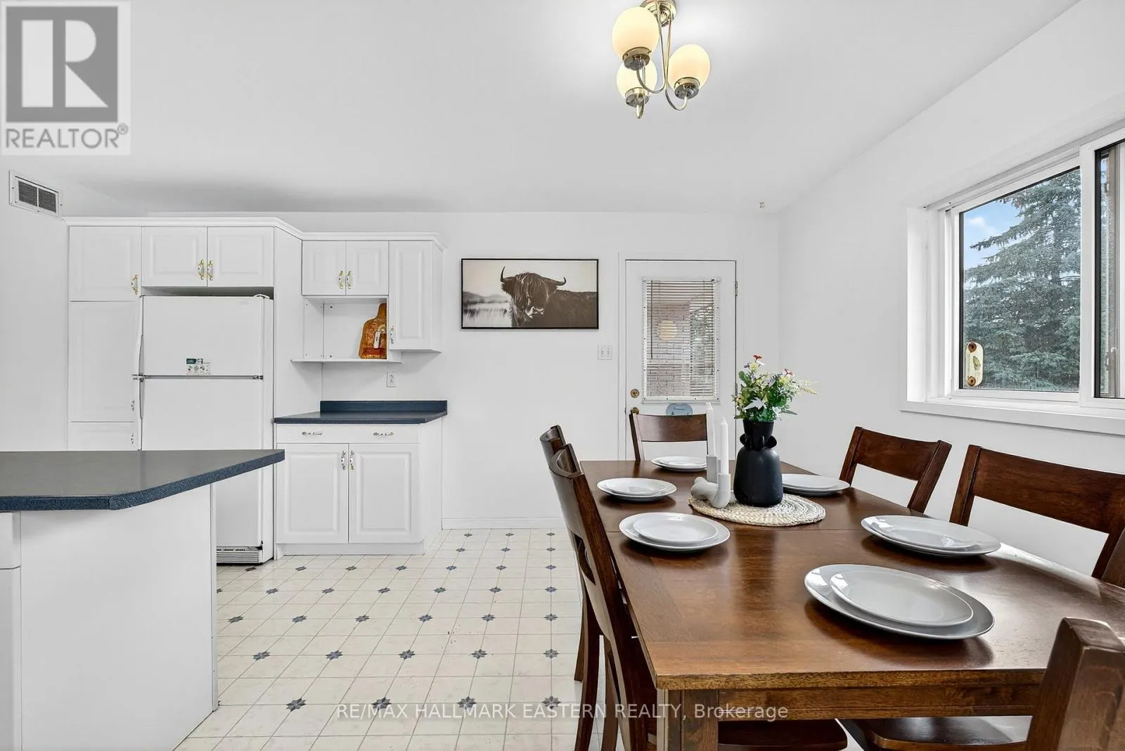 676 TOWERHILL ROAD