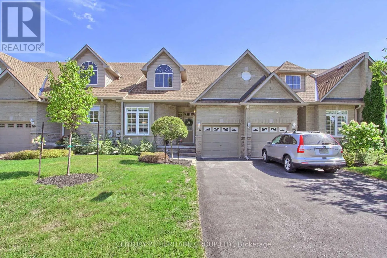 28J - 174 LINDSAY STREET N