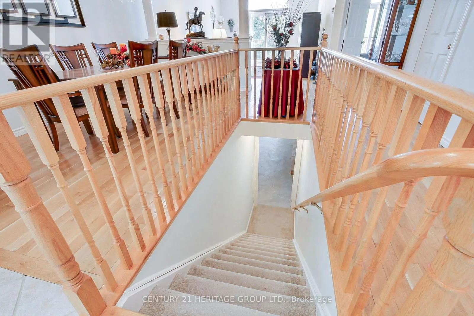 28J - 174 LINDSAY STREET N