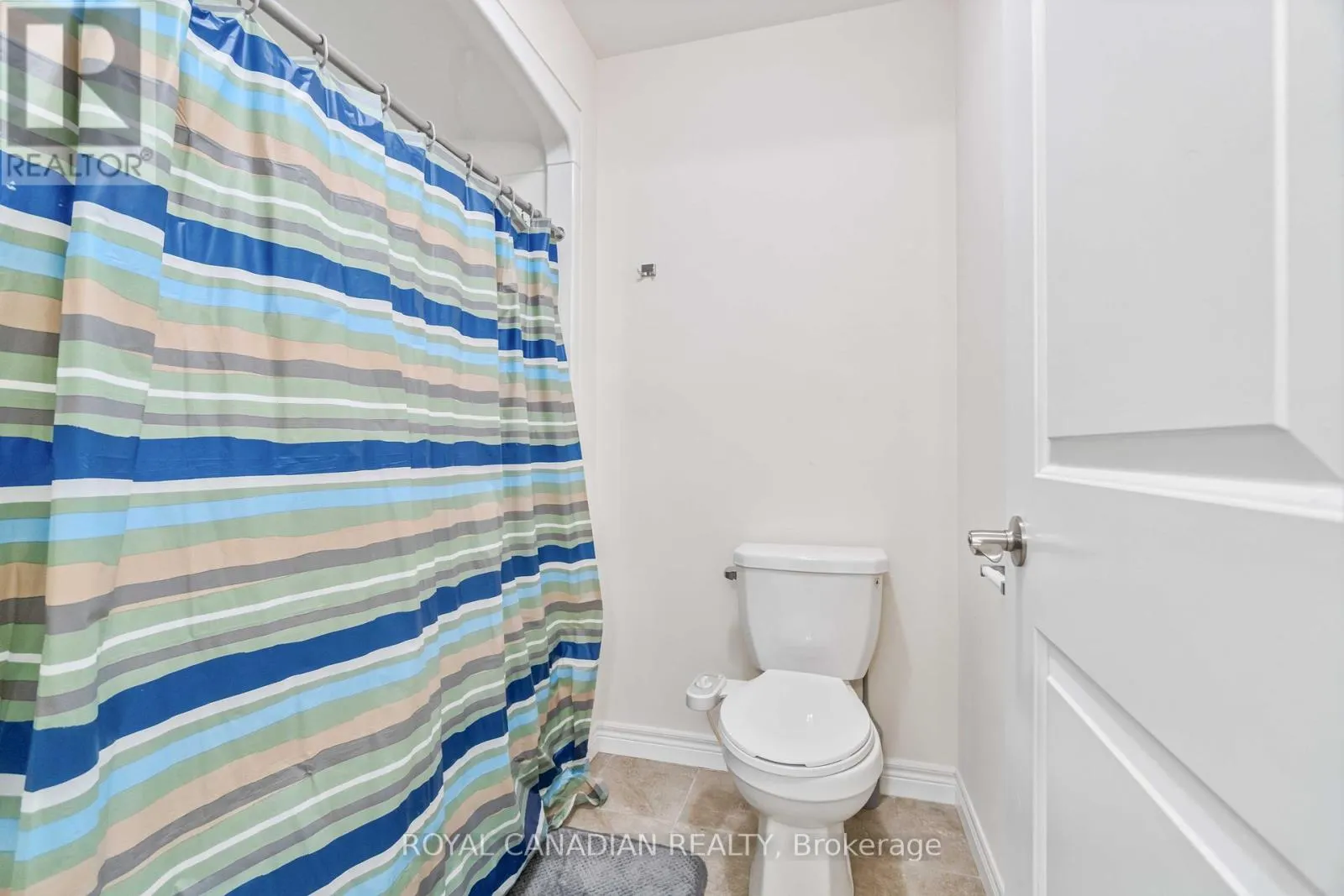 92 BETHUNE AVENUE