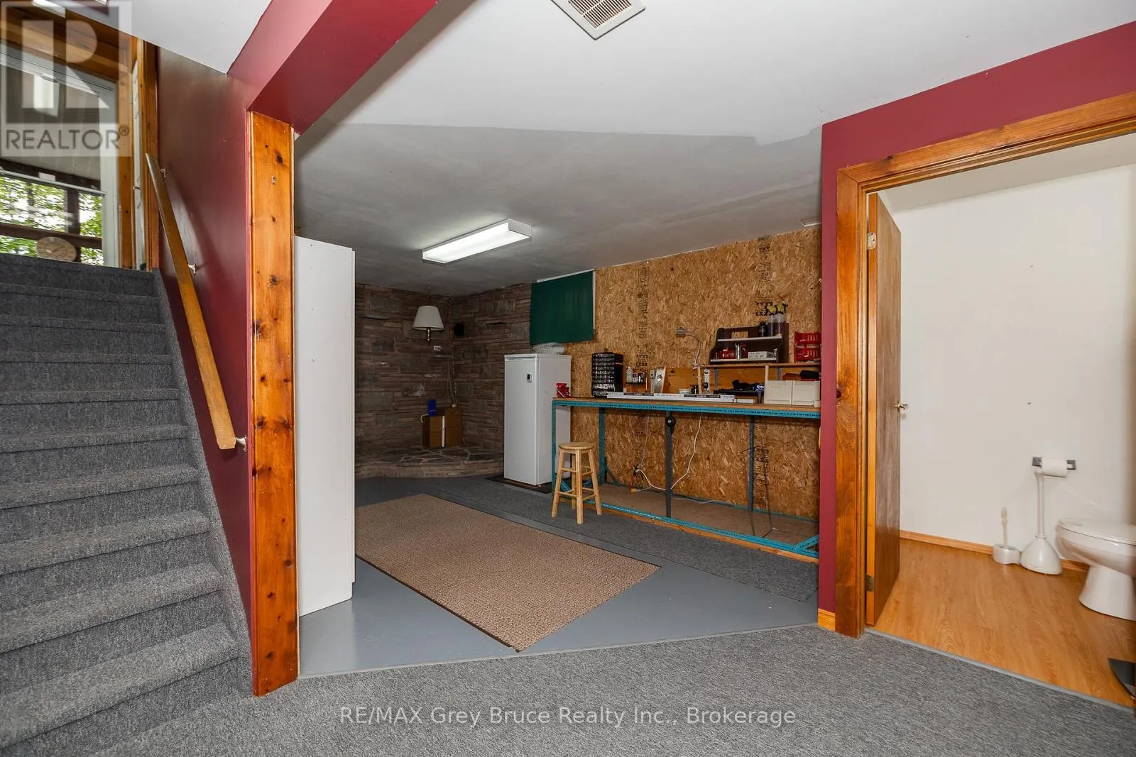 103777 GREY ROAD 18 ROAD