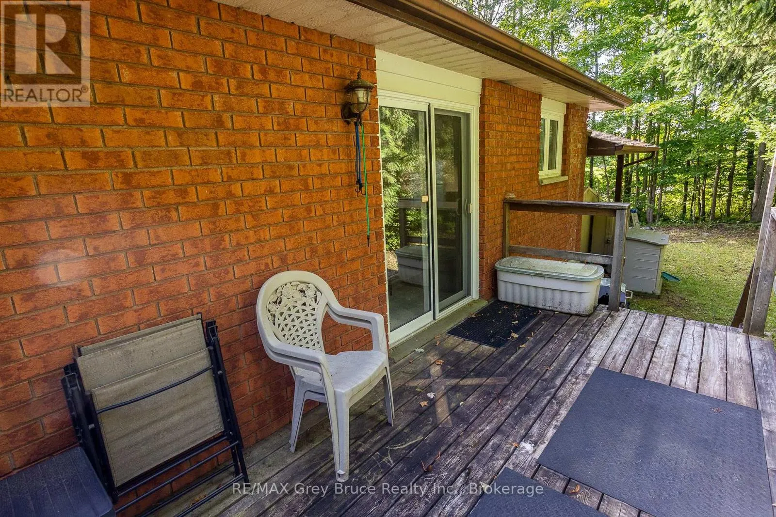 103777 GREY ROAD 18 ROAD