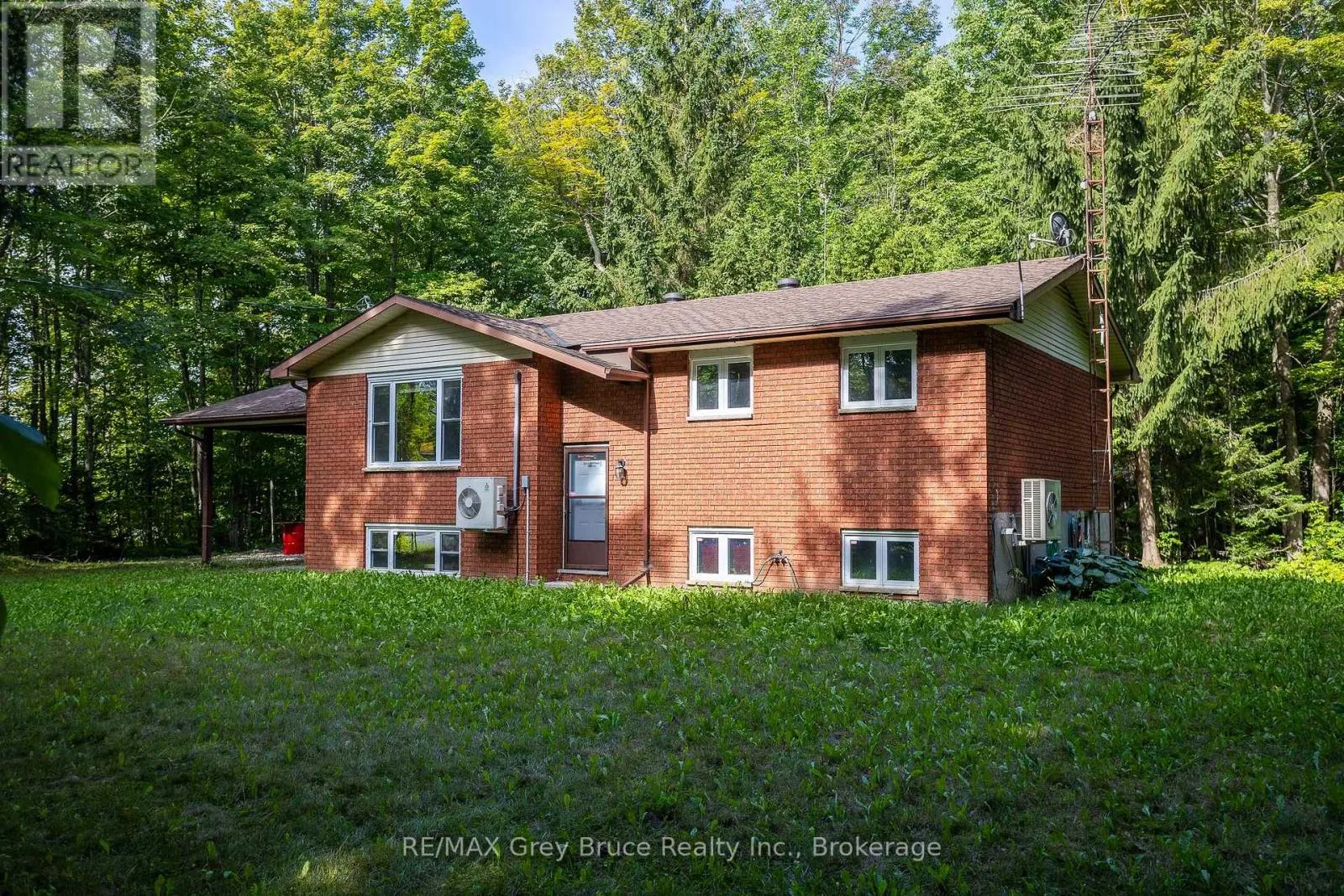 103777 GREY ROAD 18 ROAD