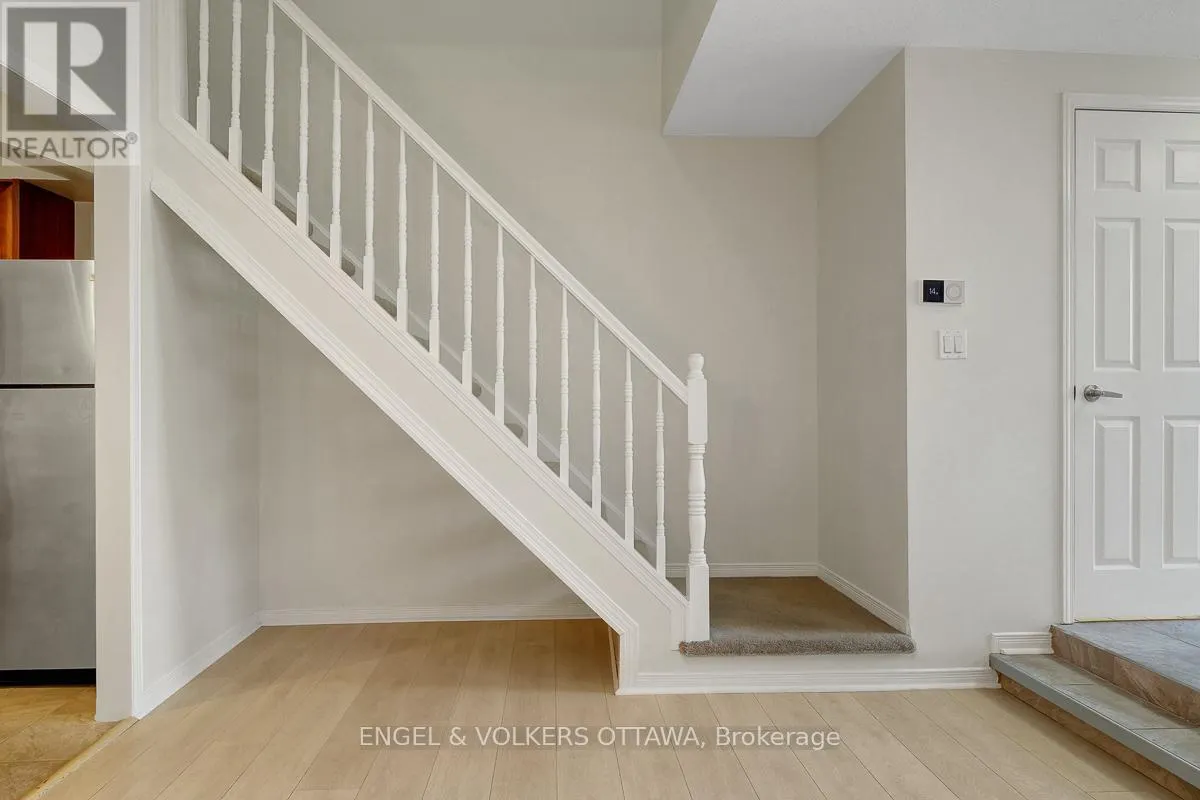 105A - 62 DONALD STREET