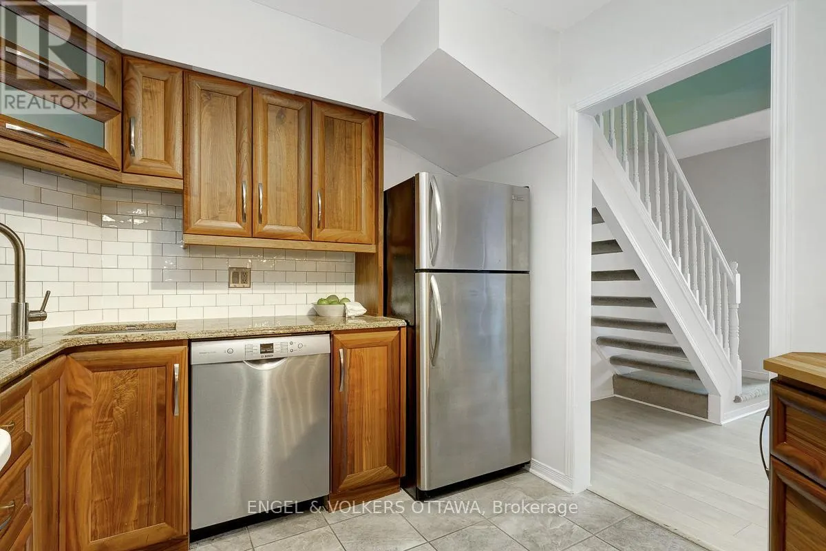 105A - 62 DONALD STREET