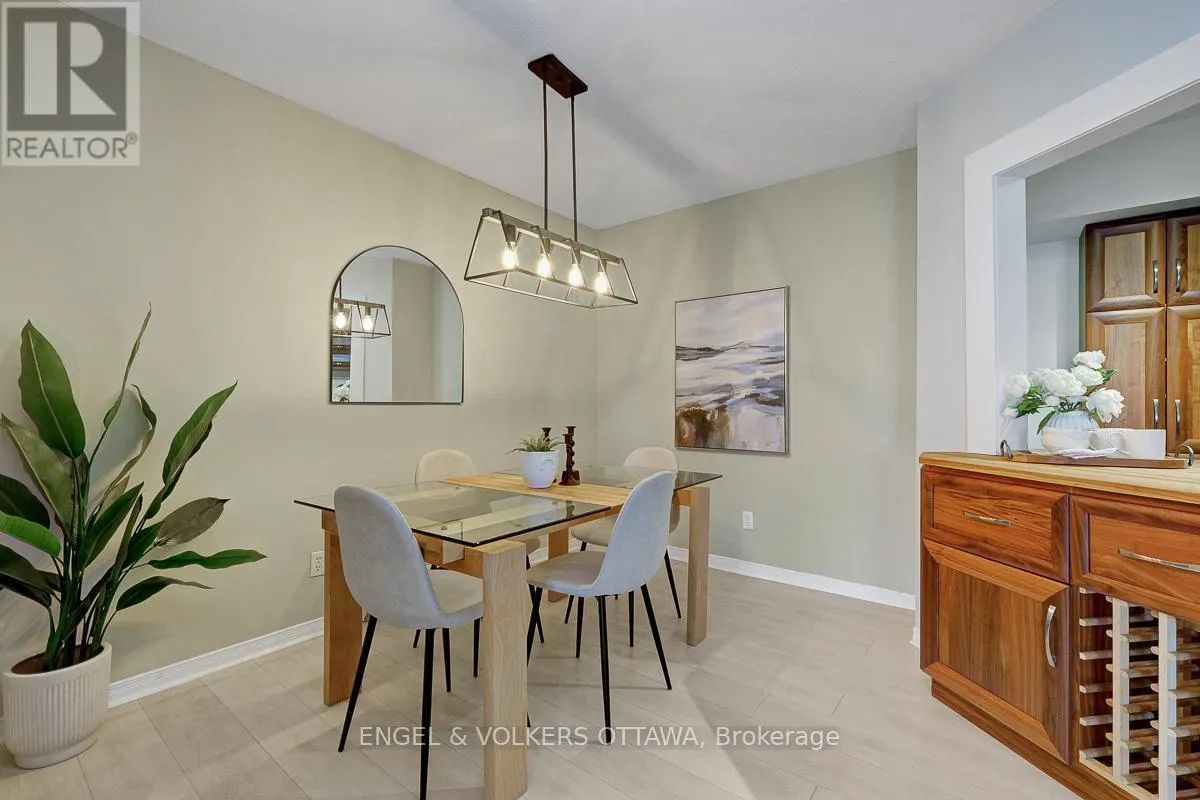 105A - 62 DONALD STREET