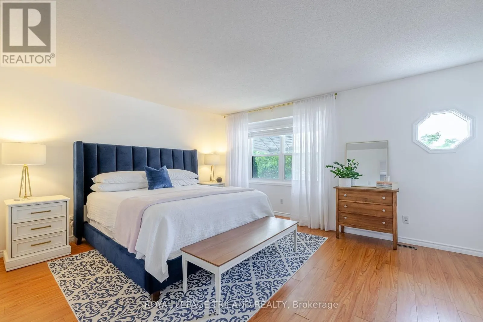 147 GERALD CRESCENT