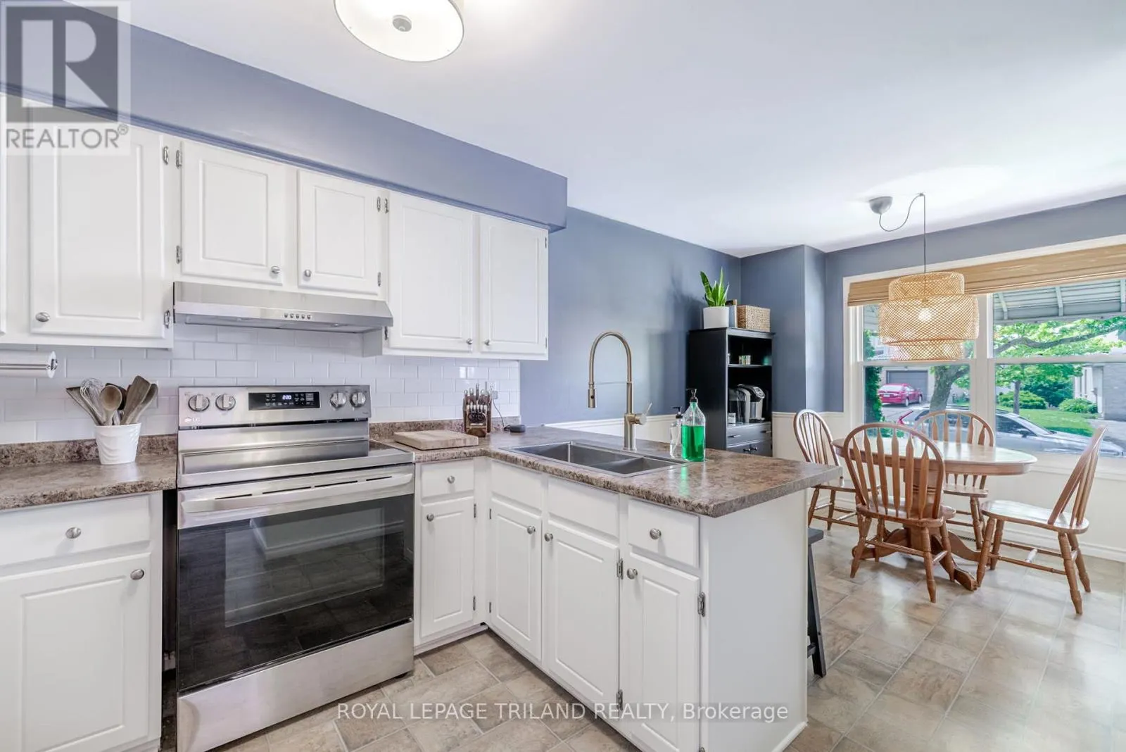 147 GERALD CRESCENT