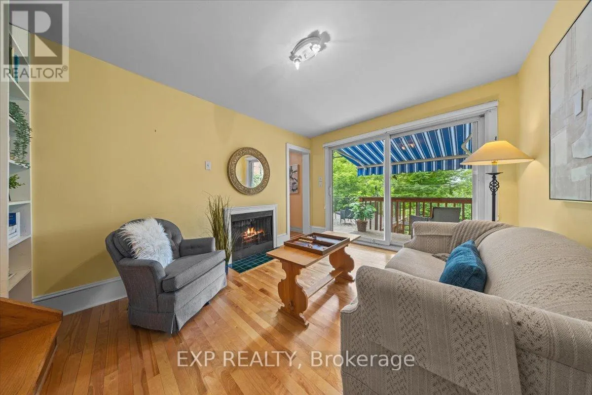 107 STANLEY AVENUE