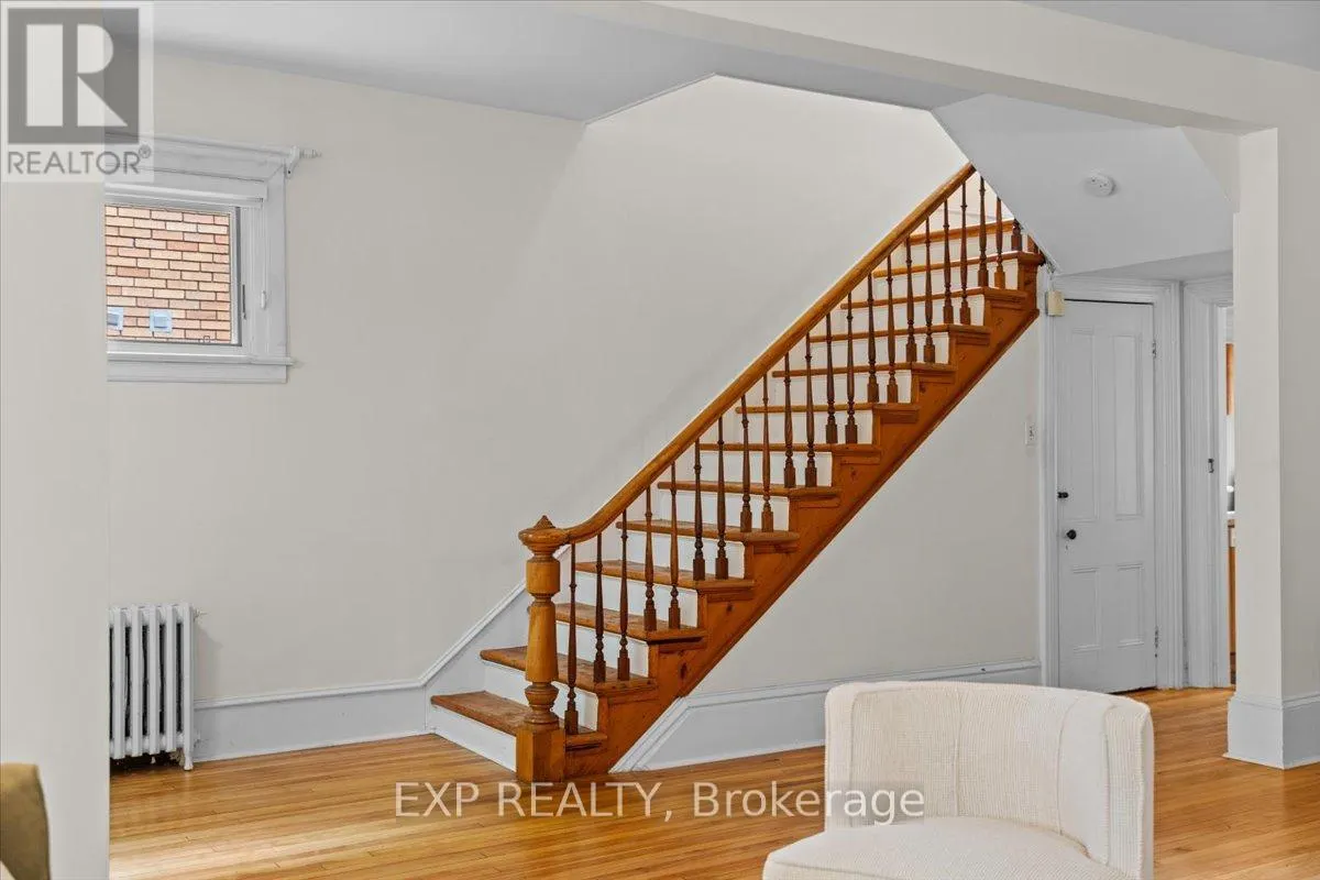 107 STANLEY AVENUE