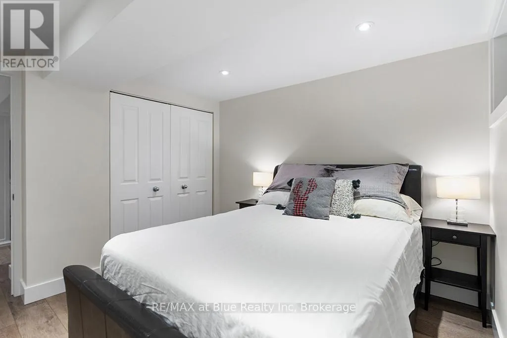 147 CARMICHAEL CRESCENT
