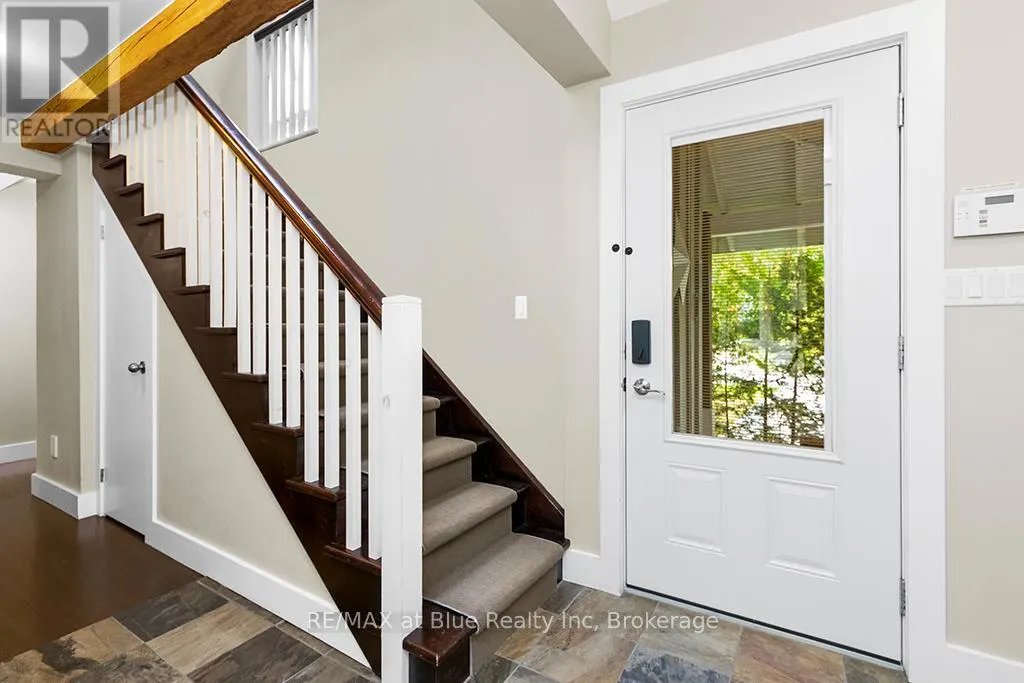 147 CARMICHAEL CRESCENT