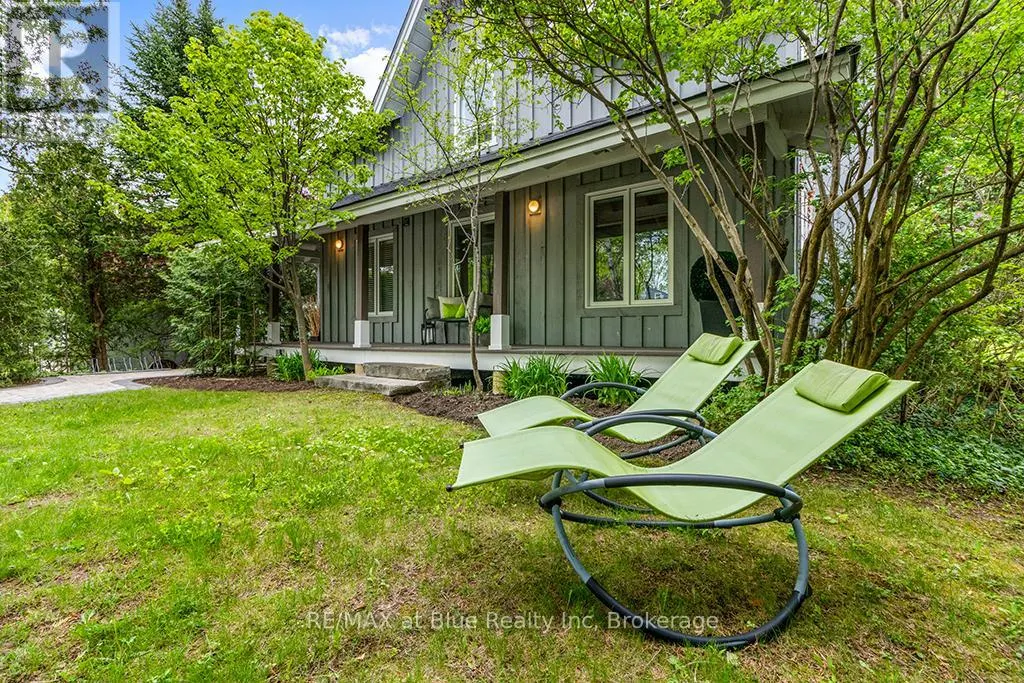 147 CARMICHAEL CRESCENT