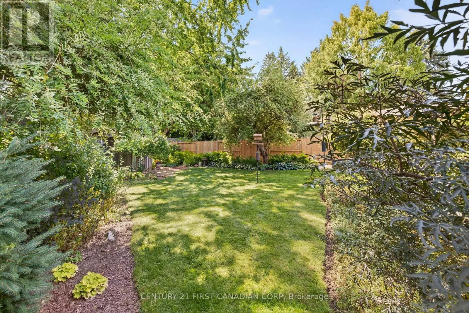 1432 NORMAN PLACE