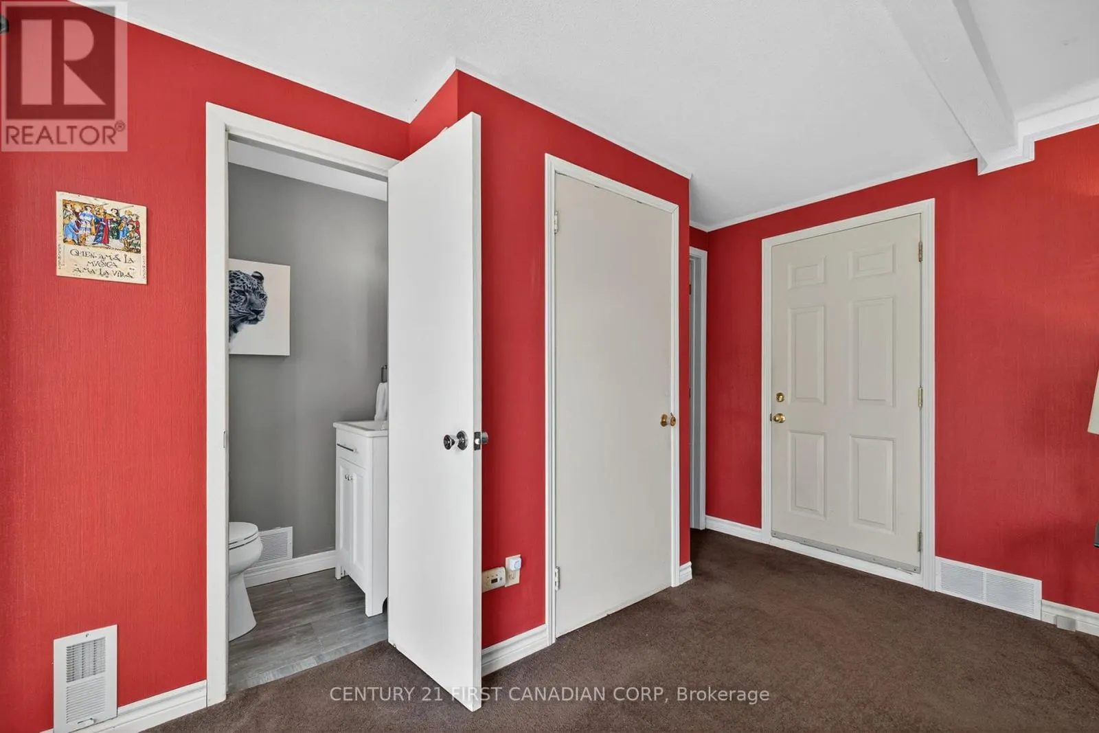 1432 NORMAN PLACE