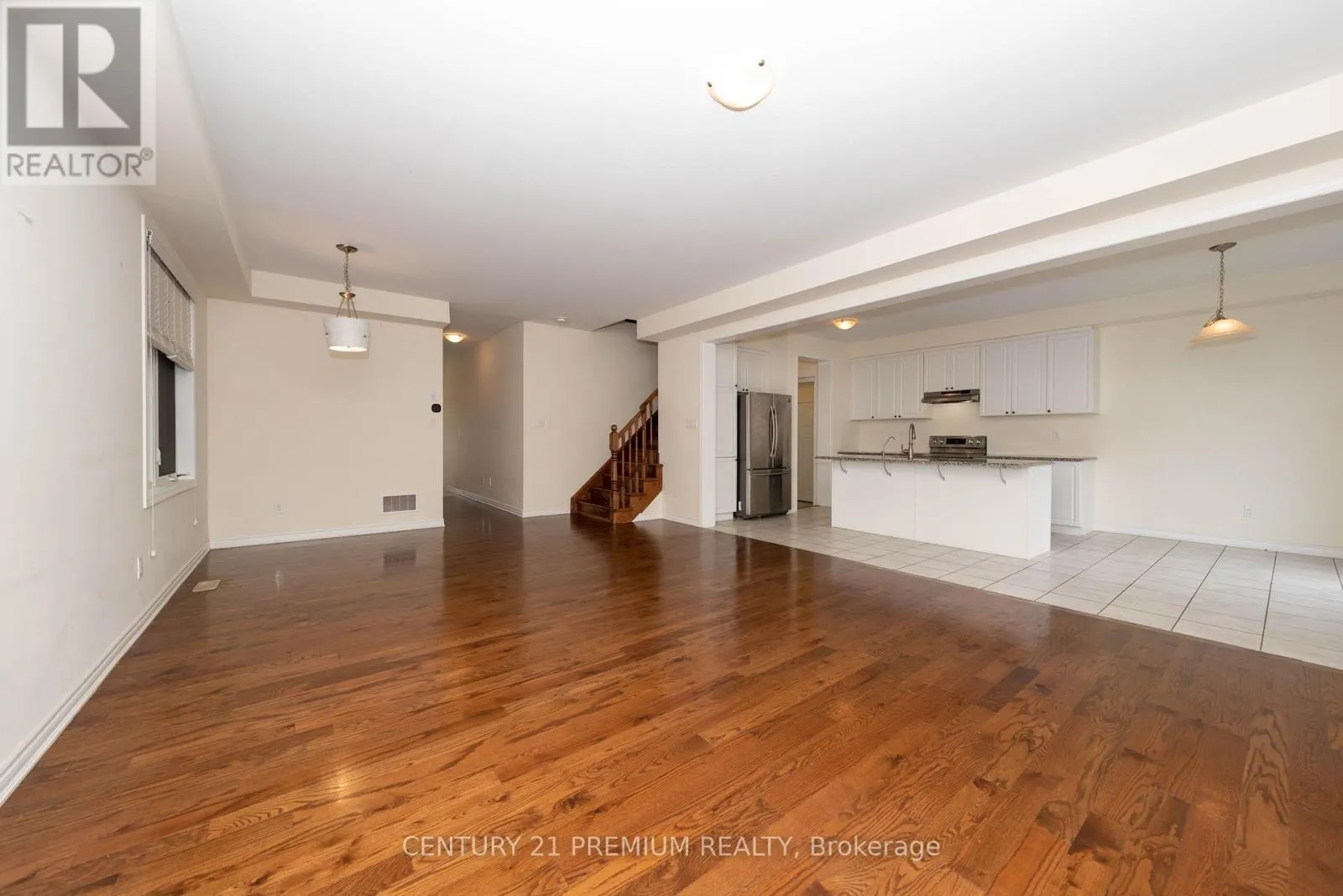 685 DOON SOUTH DRIVE