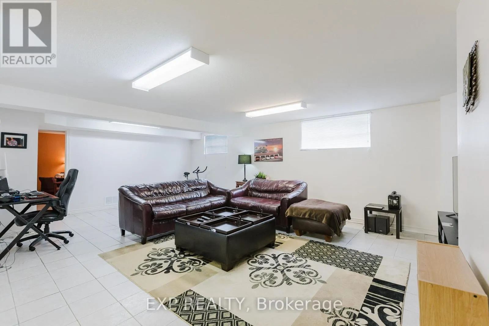 5472 WICKLOW DRIVE