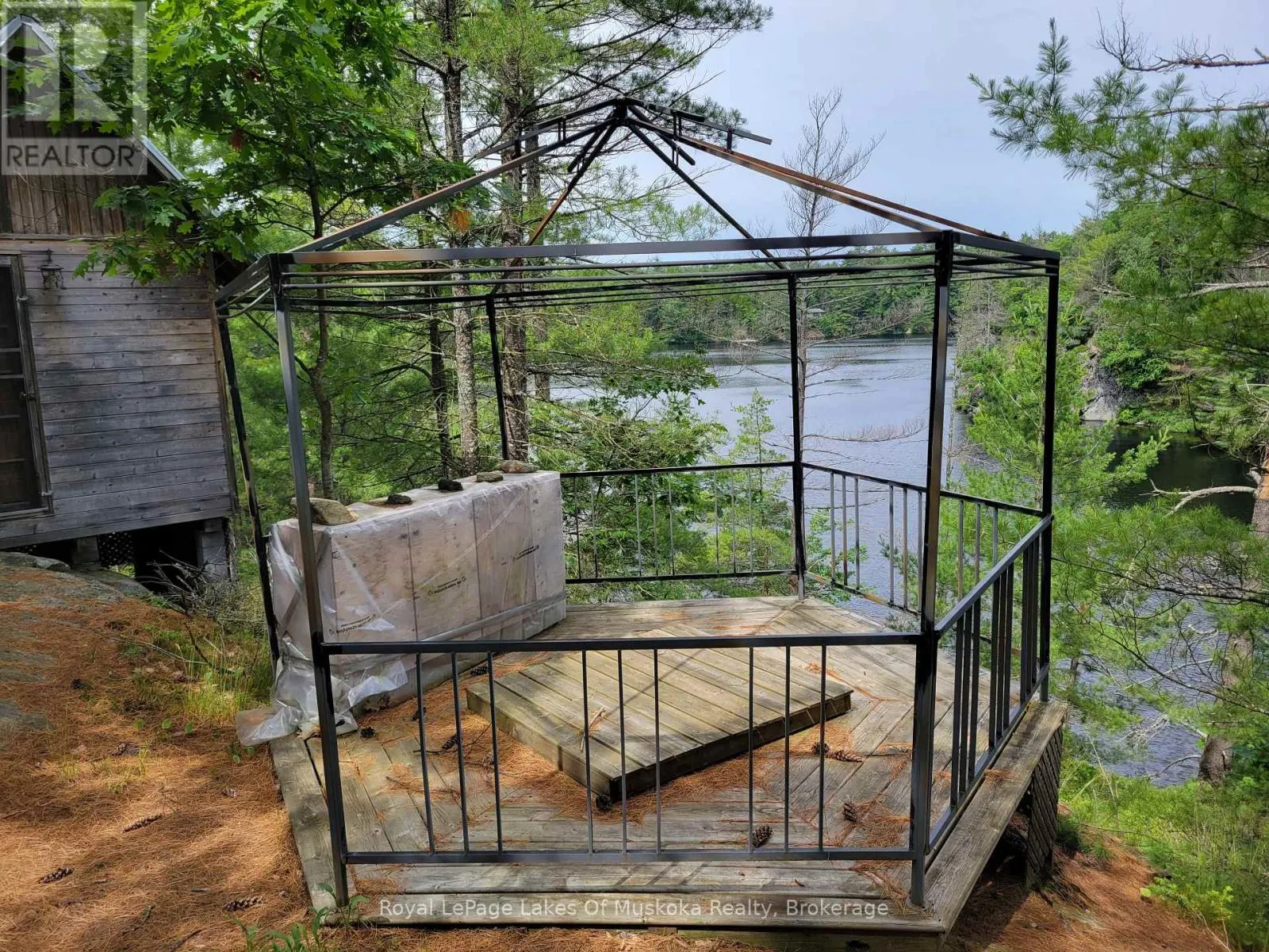 998 GULL LAKE