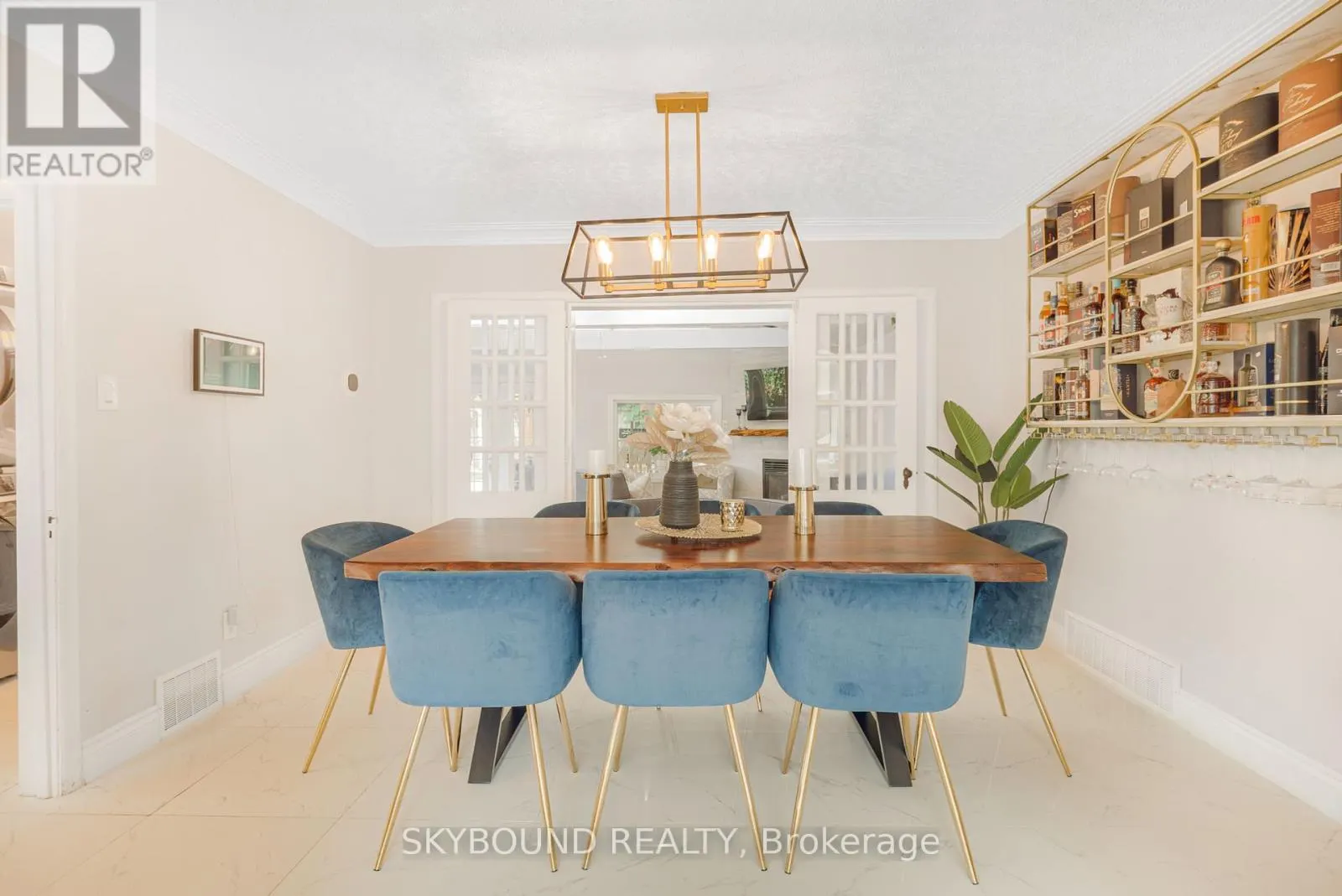 5177 VALLEY WAY