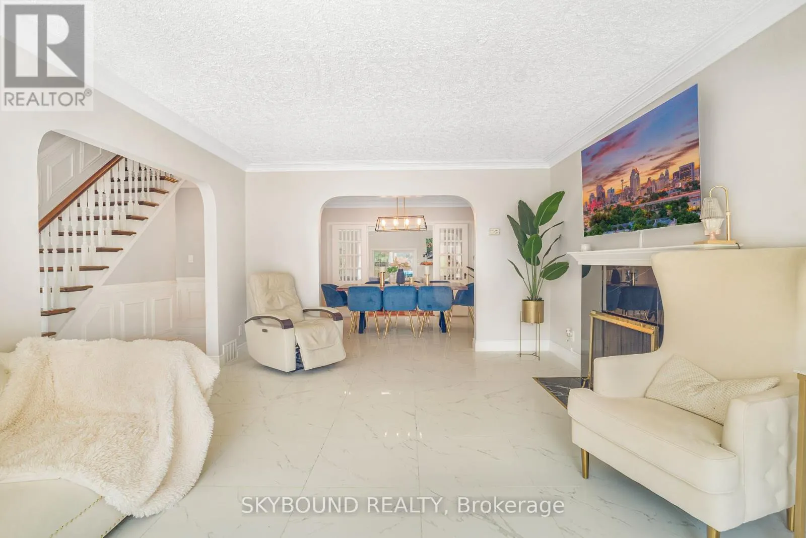 5177 VALLEY WAY