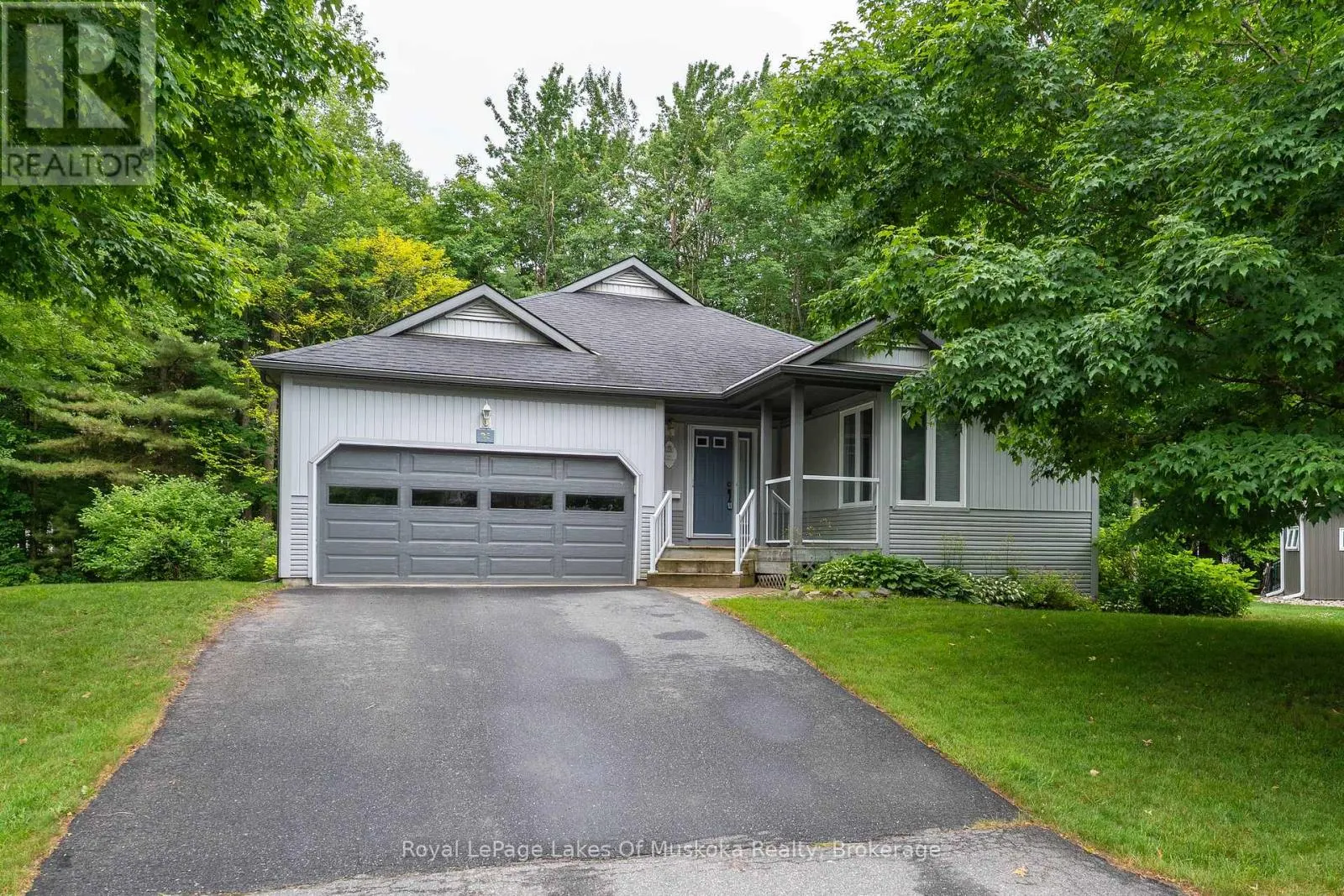 25 STONEHEDGE CLOSE