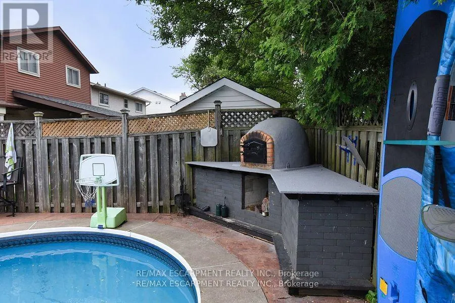 448 ACADIA DRIVE