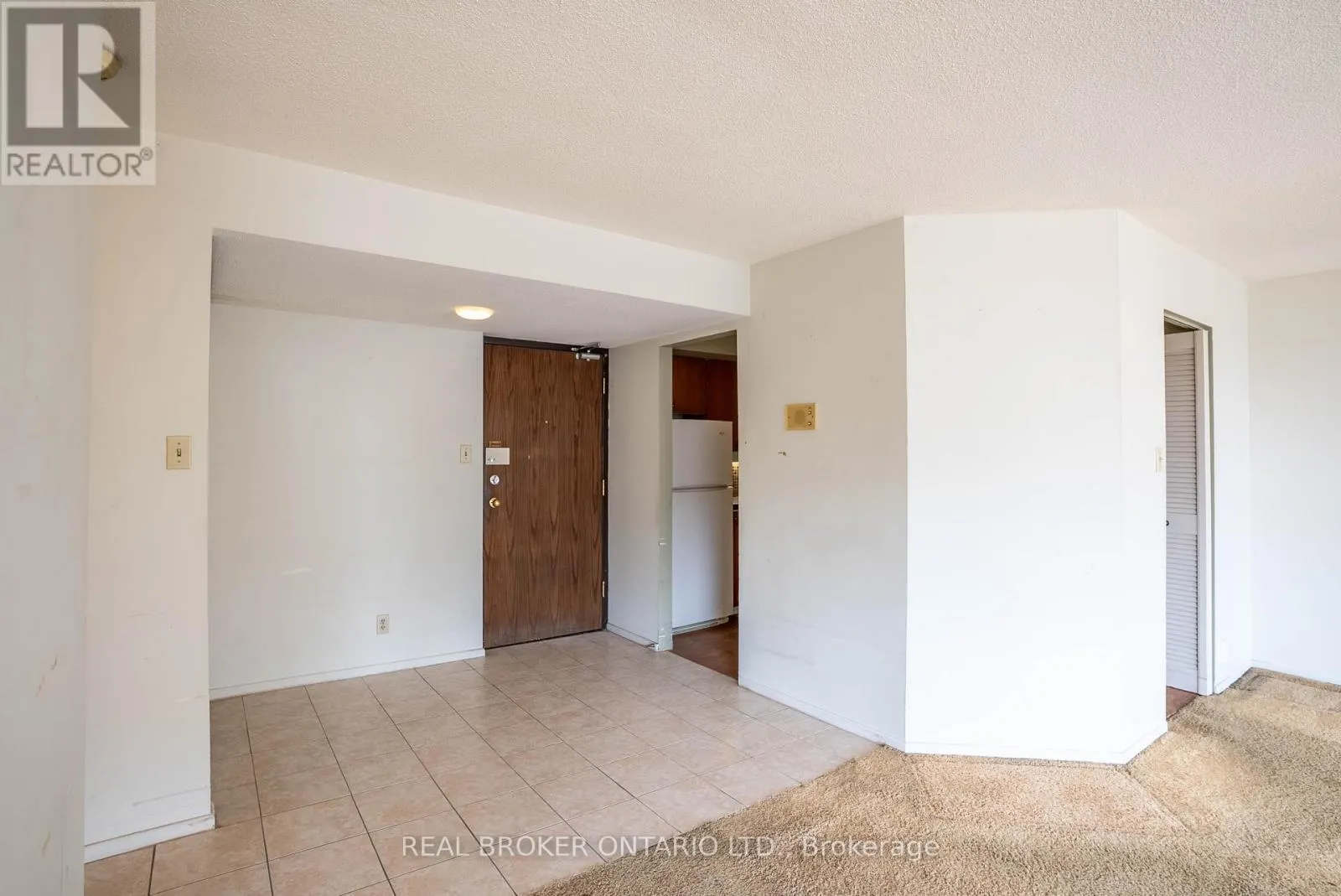 1402 - 151 BAY STREET