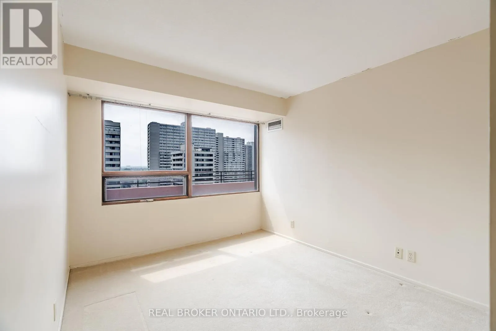 1402 - 151 BAY STREET