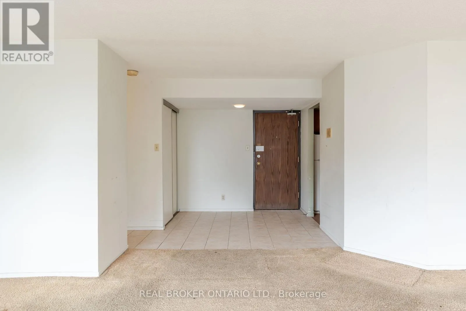 1402 - 151 BAY STREET