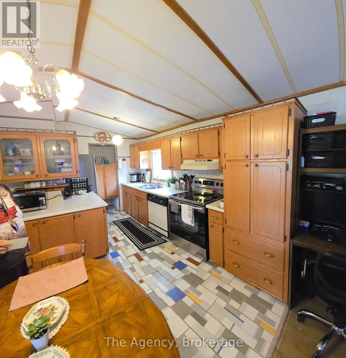 10 - 3033 TOWNLINE ROAD, #10