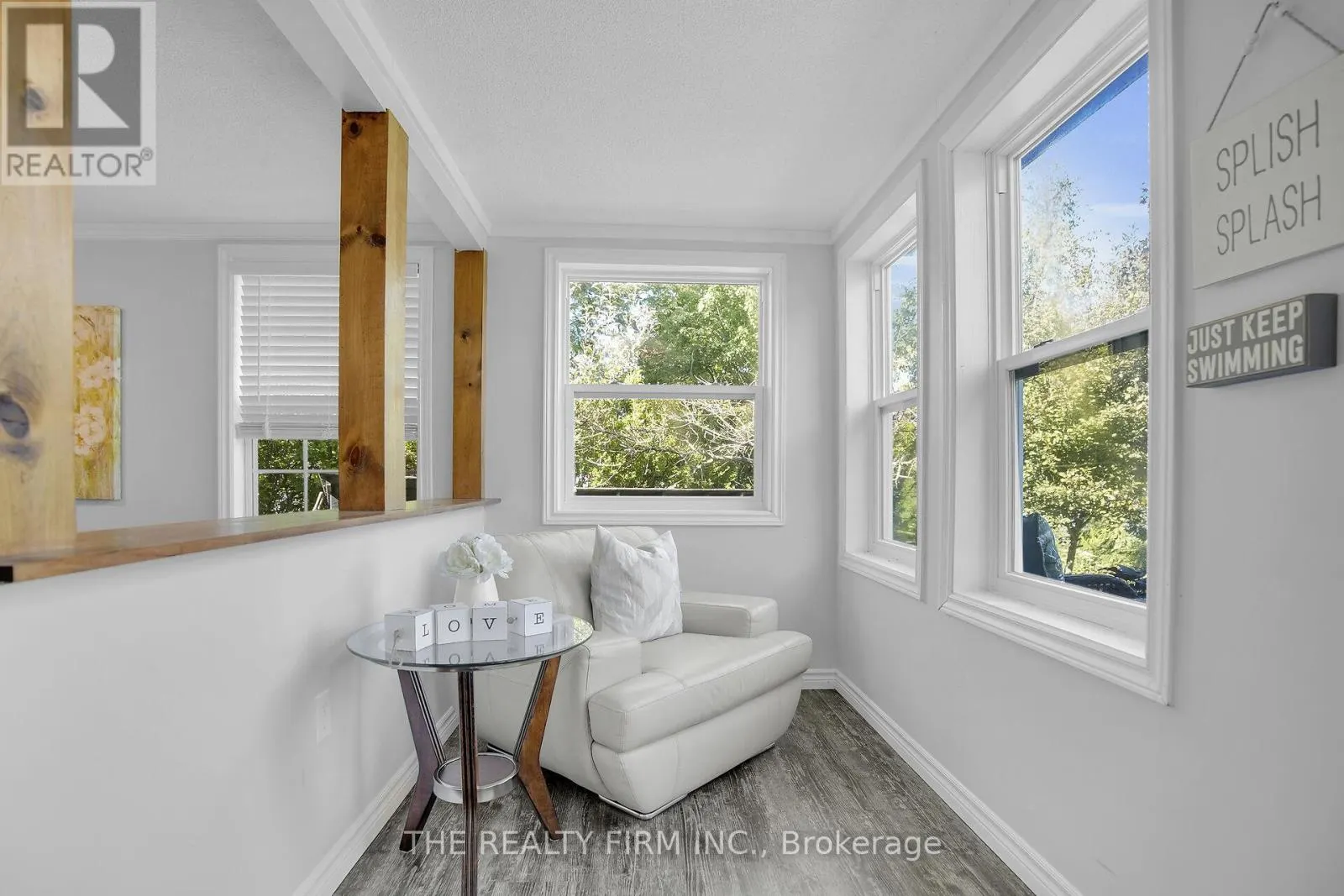 3692 BEVERLY GLEN