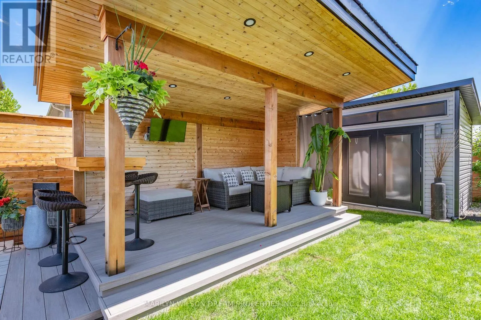 228 ONYX CRESCENT