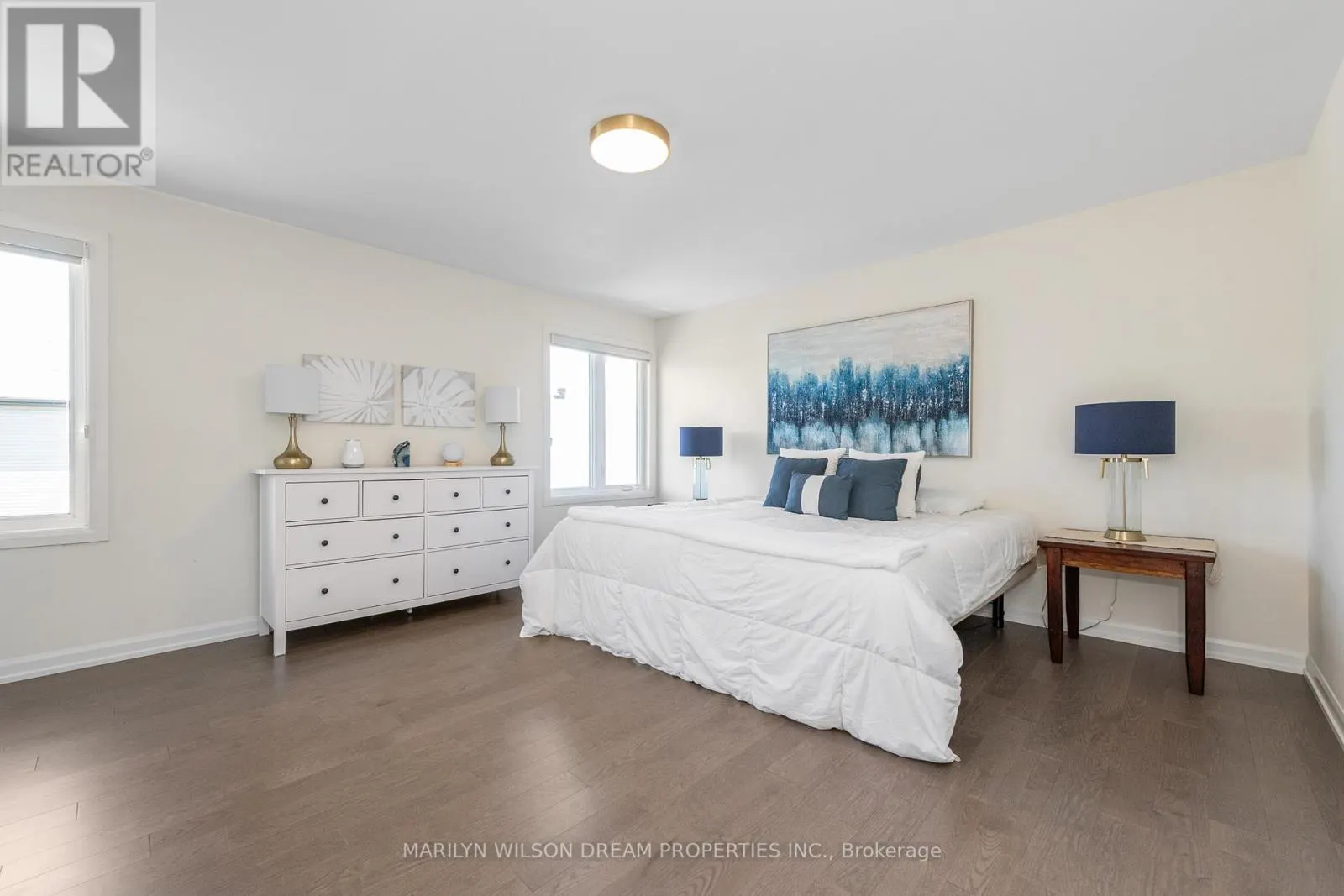 228 ONYX CRESCENT