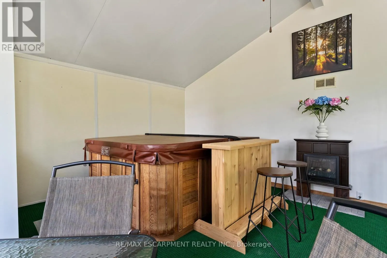 53 NORTHRIDGE DRIVE