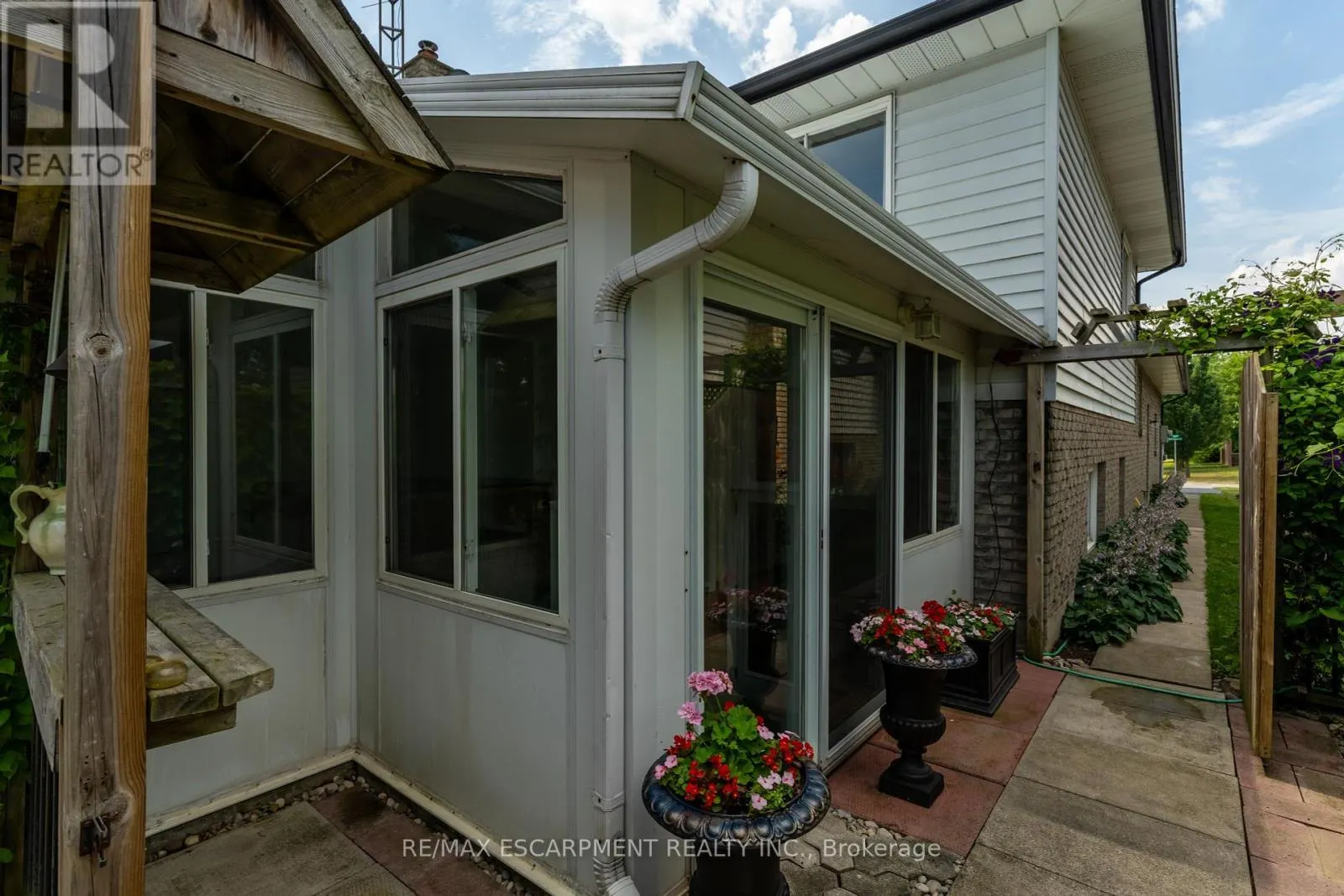 53 NORTHRIDGE DRIVE