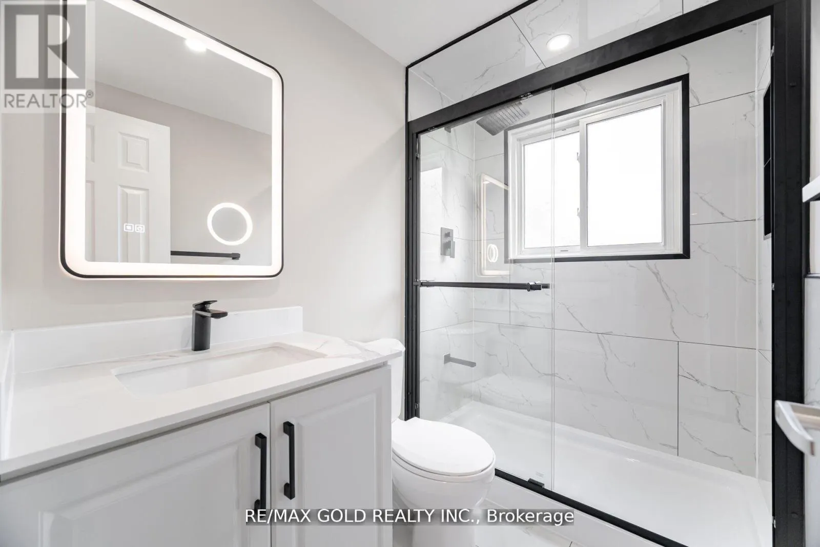 212 CEDARWOODS CRESCENT