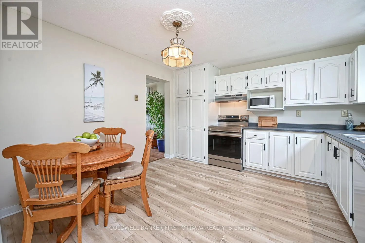 22 POOLE CREEK CRESCENT